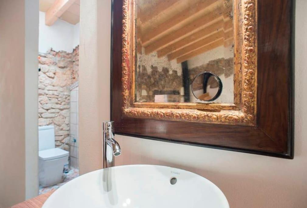 Charming Townhouse 7 Pax Wifi/aircon - Ca's Padri Vakantiehuis *