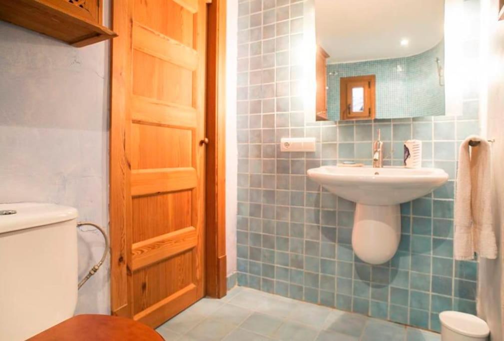 Charming Townhouse 7 Pax Wifi/aircon - Ca's Padri Vakantiehuis